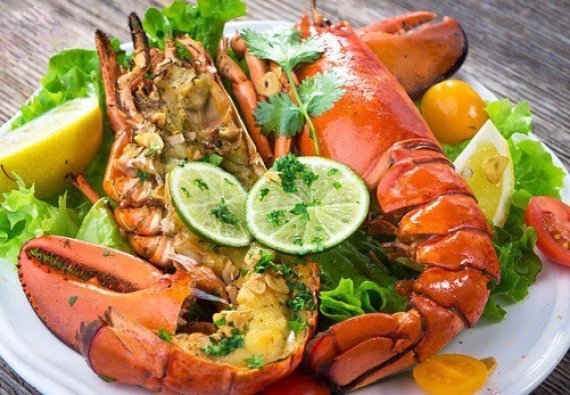 TÔM HÙM NƯỚNG MỌI