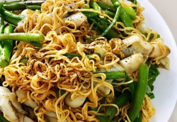 MÌ XÀO RAU MUỐNG