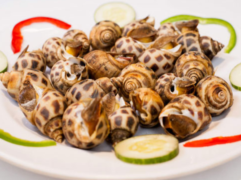 ỐC HƯƠNG NƯỚNG MỌI