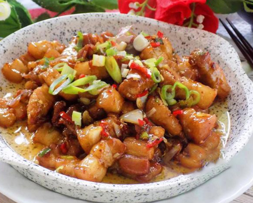 BA RỌI CHÁY CẠNH