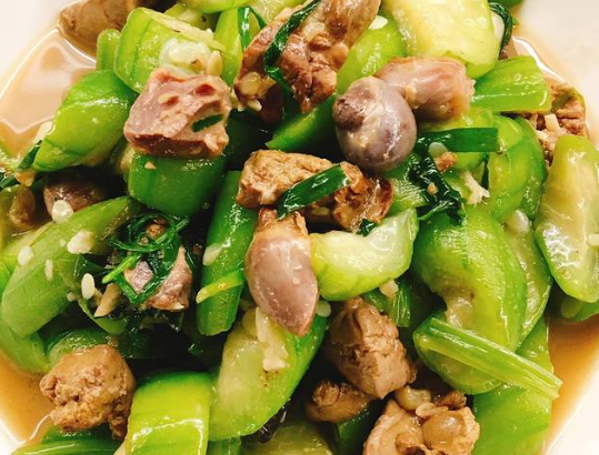 MƯỚP XÀO LÒNG GÀ  HOẶC TỎI