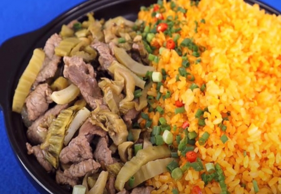 CƠM CHIÊN DƯA BÒ