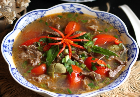  CANH BÒ RAU RĂM