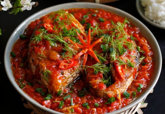 CÁ THU CHIÊN SỐT CÀ 