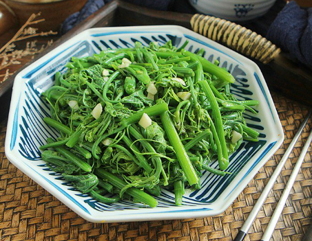 NGỌN SUSU XÀO TỎI