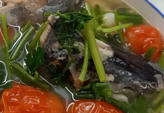 CANH CÁ THU NẤU MẴN